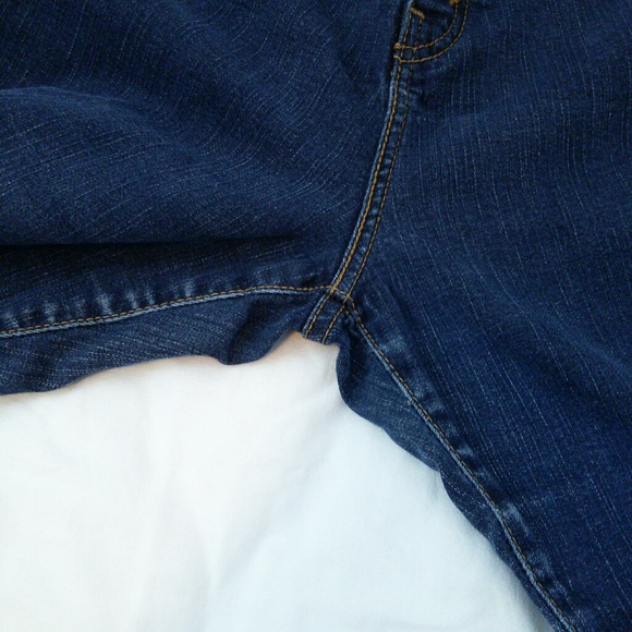 Levis 512 straight leg/perfectly slimming - Picture 5 of 5